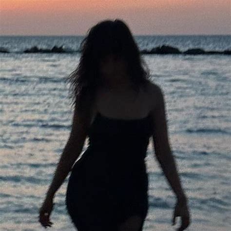 camilla cabelo nude|Camila Cabello’s NSFW Vacation Photos Will Have You Saying。